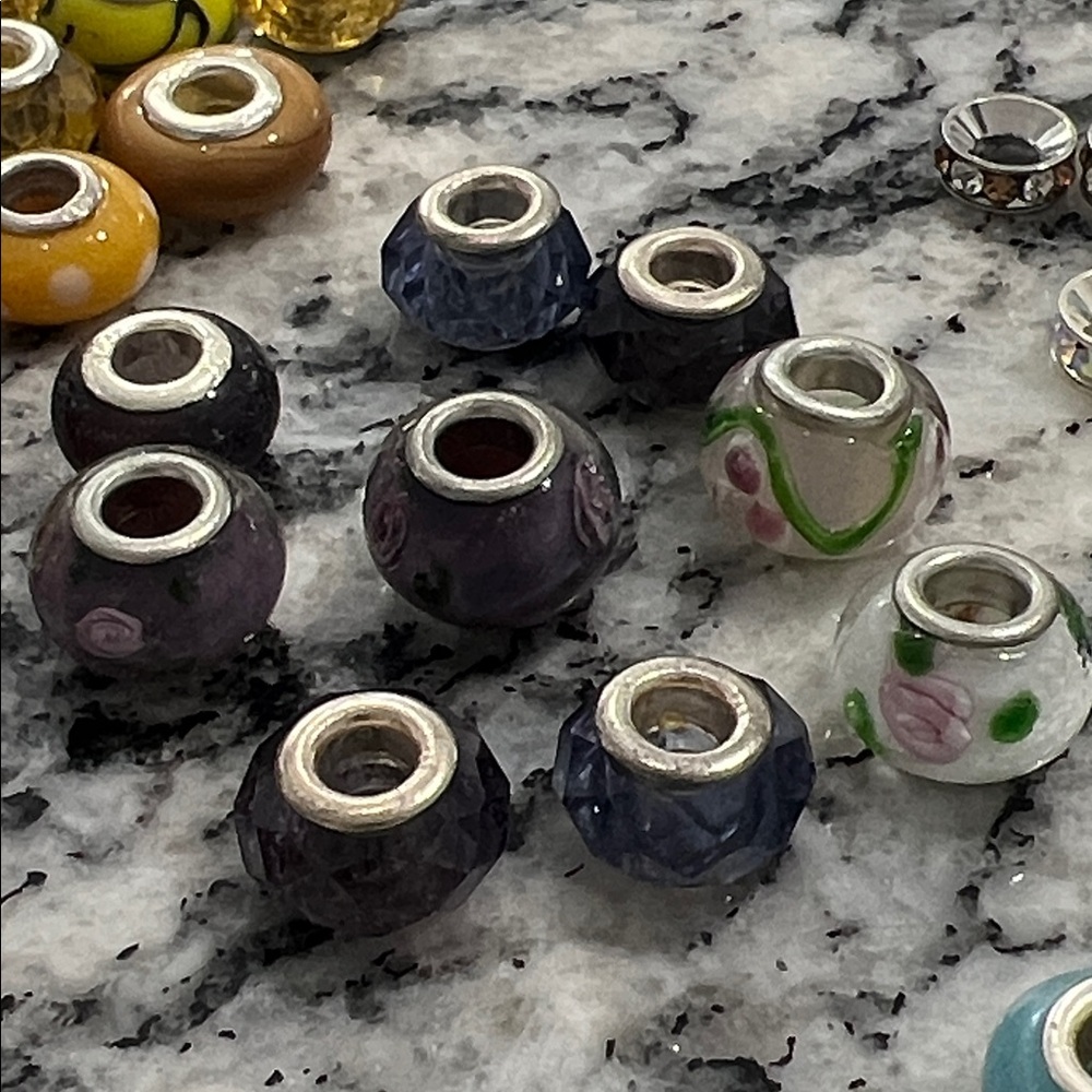 SOLD FOR SPEEDYWEEZIE Colorful Bead Collection with Silver Accents - Picture 15 of 16